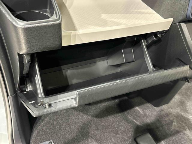 タントＸ　　電子パーキング　左パワースライドドア　オートライトＬＥＤオートライト　パワースライドドアウェルカムオープン機能　電動パーキングブレーキ　運転席助手席シートヒーター　　フルホイールキャツプ　キーフリーシステム　　オート電動格納式ドアミラー（広島県）の中古車