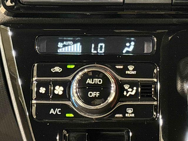 タントカスタムＲＳＬＥＤオートライト　パワースライドドアウェルカムオープン機能　オート電動格納式ドアミラー　助手席ロングスライド　助手席イージークローザー　アルミホイール　キーフリーシステム（広島県）の中古車
