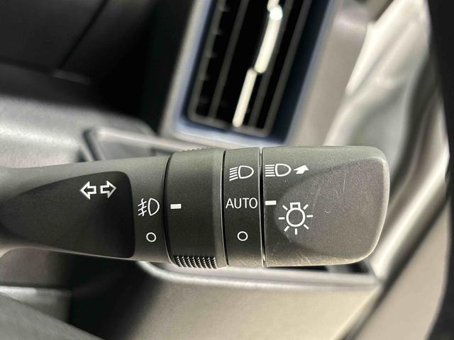 タントカスタムＲＳＬＥＤオートライト　パワースライドドアウェルカムオープン機能　オート電動格納式ドアミラー　助手席ロングスライド　助手席イージークローザー　アルミホイール　キーフリーシステム（広島県）の中古車