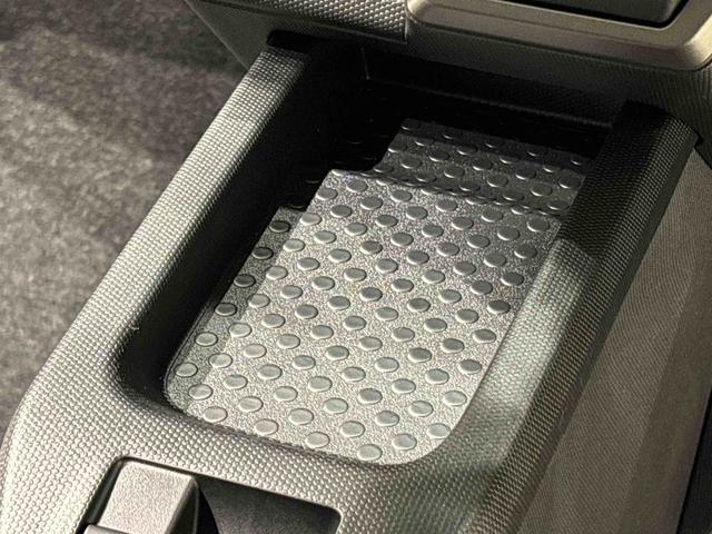 タフトＧ　クロムベンチャー　電動パーキング　バックカメラスカイフィールトップ　クロムパック　メッキパック　シルバーアンダーガーニッシュ　インテリアアクセント　ＬＥＤオートライト＆フォグランプ　電動パーキングブレーキ　バックカメラ　アルミホイール（広島県）の中古車