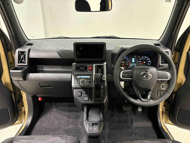 タフトＧ　ダーククロムベンチャー　運転席・助手席シートヒーター純正ナビ装着用アップグレードパック　本革巻ステアリングホイール　オートライト　運転席シートリフター　チルトステアリング　スカイフィールトップ　ＬＥＤヘッドランプ　ＬＥＤフォグランプ　キーフリーシステム（広島県）の中古車