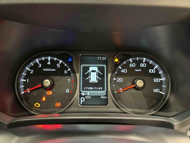 タフトＧ　ダーククロムベンチャー　運転席・助手席シートヒーター純正ナビ装着用アップグレードパック　本革巻ステアリングホイール　オートライト　運転席シートリフター　チルトステアリング　スカイフィールトップ　ＬＥＤヘッドランプ　ＬＥＤフォグランプ　キーフリーシステム（広島県）の中古車