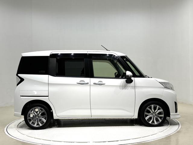 トールカスタムＧ　ターボ　ＳＡII　ナビ　ＥＴＣＬＥＤヘッドランプ・フォグランプ　　１５インチアルミホイール　オートライト　プッシュボタンスタート　クルーズコントロール　　パワースライドドア　キーフリーシステム（広島県）の中古車