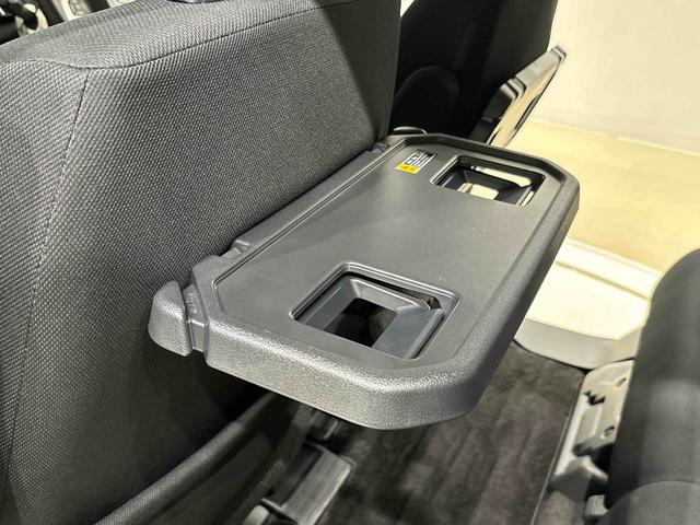 トールカスタムＧ　ターボ　ＳＡII　ナビ　ＥＴＣＬＥＤヘッドランプ・フォグランプ　　１５インチアルミホイール　オートライト　プッシュボタンスタート　クルーズコントロール　　パワースライドドア　キーフリーシステム（広島県）の中古車