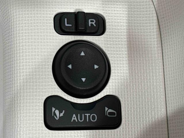 ムーヴキャンバスストライプスＧターボ　両側電動スライドドア　キーフリー全車速追従機能付ＡＣＣ　純正ナビ装着用アップグレードパック　運転席・助手席シートヒーター　運転席シートリフター　チルトステアリング　電動パーキングブレーキブレーキ　オートブレーキホールド機能（広島県）の中古車