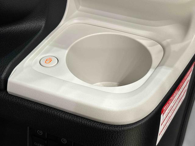 ムーヴキャンバスストライプスＧターボ　両側電動スライドドア　キーフリー全車速追従機能付ＡＣＣ　純正ナビ装着用アップグレードパック　運転席・助手席シートヒーター　運転席シートリフター　チルトステアリング　電動パーキングブレーキブレーキ　オートブレーキホールド機能（広島県）の中古車