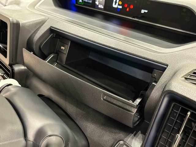 タントカスタムＲＳ　バックカメラ　電動パーキングブレーキＬＥＤヘッドランプ＆フォグランプ　ミラクルオープンドア　キーフリーシステム　オート電動格納ドアミラー　両側電動スライドドア　ＳＲＳサイドエアバッグ＆カーテンシールドエアバッグ（広島県）の中古車