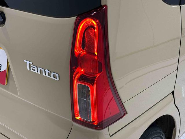 タントＸＬＥＤオートライト　パワースライドドアウェルカムオープン機能　電動パーキングブレーキ　運転席助手席シートヒーター　　フルホイールキャツプ　キーフリーシステム　　オート電動格納式ドアミラー（広島県）の中古車