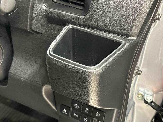ハイゼットカーゴＤＸ　オートライト　４ＷＤコーナーセンサー　オーバーヘッドシェルフ　フロントドアパワーウインドウ　キーレスエントリー　ＡＭ／ＦＭラジオ　テンパータイヤ　スチールホイール	　オートライト（広島県）の中古車