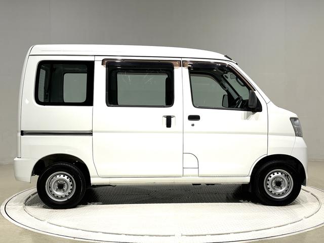 ハイゼットカーゴスペシャルクリーンハロゲンヘッドランプ　荷室ランプ　ＡＭ・ＦＭラジオ　テンパータイヤ　スチールホイール　マニュアルエアコン（広島県）の中古車
