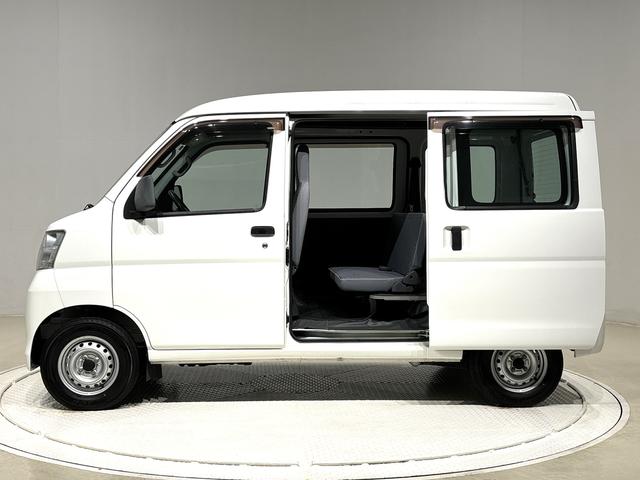 ハイゼットカーゴスペシャルクリーンハロゲンヘッドランプ　荷室ランプ　ＡＭ・ＦＭラジオ　テンパータイヤ　スチールホイール　マニュアルエアコン（広島県）の中古車