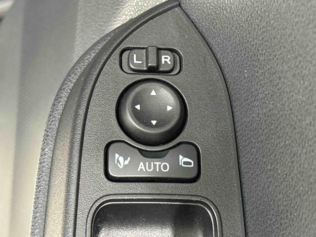 タントカスタムＲＳＬＥＤオートライト　パワースライドドアウェルカムオープン機能　電動パーキングブレーキ　運転席助手席シートヒーター　アルミホイール　キーフリーシステム　　オート電動格納式ドアミラー（広島県）の中古車