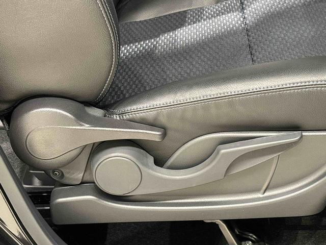 タントカスタムＲＳＬＥＤオートライト　パワースライドドアウェルカムオープン機能　電動パーキングブレーキ　運転席助手席シートヒーター　アルミホイール　キーフリーシステム　　オート電動格納式ドアミラー（広島県）の中古車