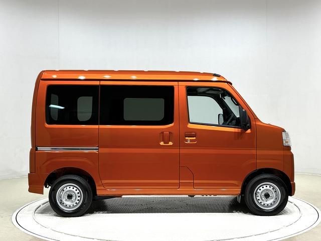ハイゼットカーゴＤＸ　２ＷＤ　ＡＭ・ＦＭラジオ　マニュアルエアコンキーレスエントリー　マニュアルエアコン　運　転席・助手席パワーウインドウ　オートライト　ハンド式サイドブレーキ　ハロゲンヘッドライト　アイドリングストップ機能　　　テンパータイヤ（広島県）の中古車