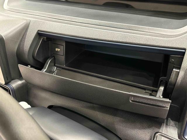 タントＸ　バックカメラ　片側電動スライドドア　両側シートヒーターＬＥＤオートライト　パワースライドドアウェルカムオープン機能　電動格納式ドアミラー　助手席ロングスライド　助手席イージークローザー　　セキュリティアラーム　キーフリーシステム（広島県）の中古車