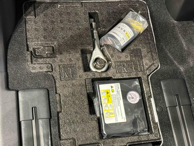 タントカスタムＲＳ　両側電動スライドドア　前席シートヒーター付ＬＥＤオートライト　パワースライドドアウェルカムオープン機能　電動パーキングブレーキ　運転席助手席シートヒーター　アルミホイール　キーフリーシステム　　オート電動格納式ドアミラー（広島県）の中古車