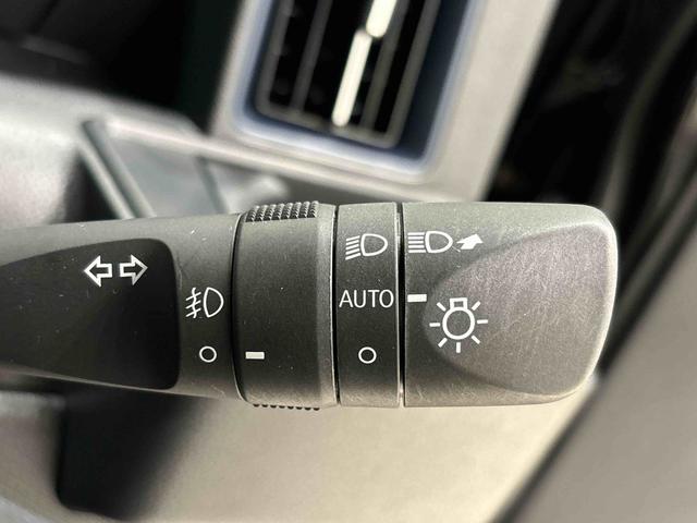 タントカスタムＲＳ　電動パーキングブレーキＬＥＤオートライト　パワースライドドアウェルカムオープン機能　電動パーキングブレーキ　運転席助手席シートヒーター　アルミホイール　キーフリーシステム　　オート電動格納式ドアミラー（広島県）の中古車