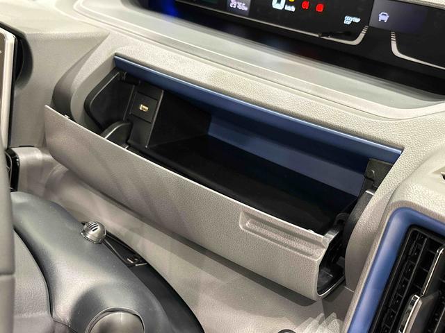 タントカスタムＲＳセレクション　　ナビドラ　全方位カメラ　ＥＴＣ付ＬＥＤオートライト　パワースライドドアウェルカムオープン機能　電動パーキングブレーキ　運転席ロングスライド　アルミホイール　キーフリーシステム　　オート電動格納式ドアミラー（広島県）の中古車