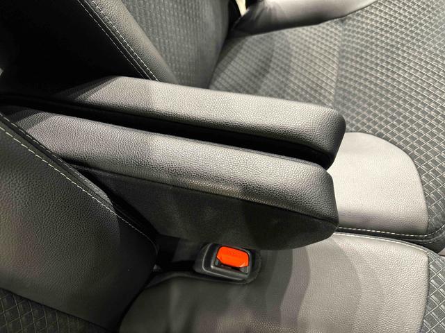 タントカスタムＲＳセレクション　　ナビドラ　全方位カメラ　ＥＴＣ付ＬＥＤオートライト　パワースライドドアウェルカムオープン機能　電動パーキングブレーキ　運転席ロングスライド　アルミホイール　キーフリーシステム　　オート電動格納式ドアミラー（広島県）の中古車