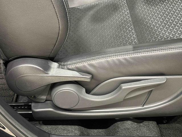 ロッキープレミアムＧＬＥＤヘッドランプ・フォグランプ　全車速追従機能付アダプティブクルーズコントロール　レーンキープコントロール　ブラインドスポットモニター　１７インチアルミホイール　シートヒーター（広島県）の中古車