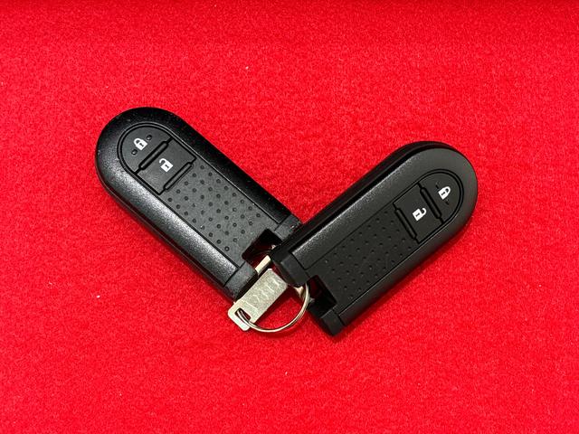 キャストスタイルＸ　リミテッド　ＳＡIIIマルチリフレクターハロゲンヘッドランプ　フルホイールキャップ　オートライト　プッシュボタンスタート　セキュリティアラーム（広島県）の中古車