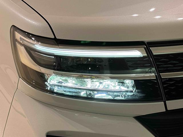 タントカスタムＲＳ　電動パーキングブレーキＬＥＤオートライト　パワースライドドアウェルカムオープン機能　電動パーキングブレーキ　運転席助手席シートヒーター　アルミホイール　キーフリーシステム　　オート電動格納式ドアミラー（広島県）の中古車