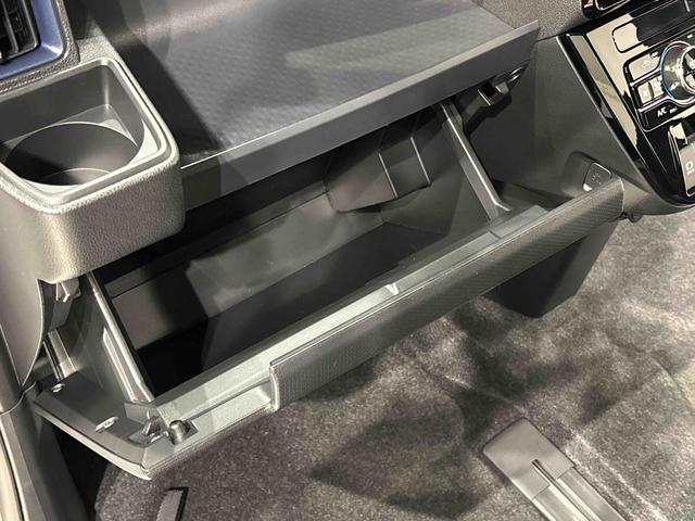 タントカスタムＸ　ツートン　パノラマカメラＬＥＤオートライト　パワースライドドアウェルカムオープン機能　運転席ロングスライドシ−ト　助手席ロングスライド　助手席イージークローザー　１５インチアルミホイール　キーフリーシステム　パノラマカメラ（広島県）の中古車