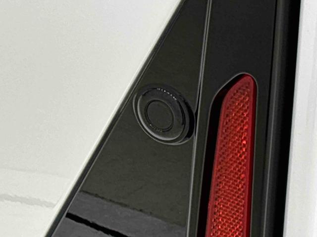 タントカスタムＸ　ツートン　パノラマカメラＬＥＤオートライト　パワースライドドアウェルカムオープン機能　運転席ロングスライドシ−ト　助手席ロングスライド　助手席イージークローザー　１５インチアルミホイール　キーフリーシステム　パノラマカメラ（広島県）の中古車