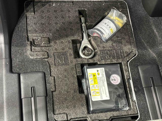 タントＸＬＥＤオートライト　パワースライドドアウェルカムオープン機能　電動格納式ドアミラー　助手席ロングスライド　助手席イージークローザー　　セキュリティアラーム　キーフリーシステム　室内臭有（広島県）の中古車