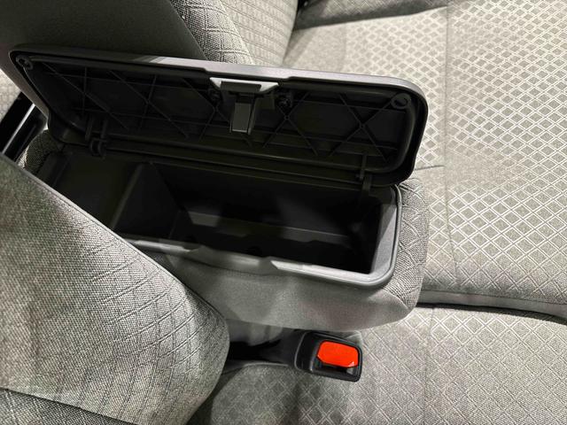 タントＸ　バックカメラ　電動パーキングブレーキ　左側パワースライドＬＥＤオートライト　パワースライドドアウェルカムオープン機能　電動格納式ドアミラー　助手席ロングスライド　助手席イージークローザー　　セキュリティアラーム　キーフリーシステム（広島県）の中古車