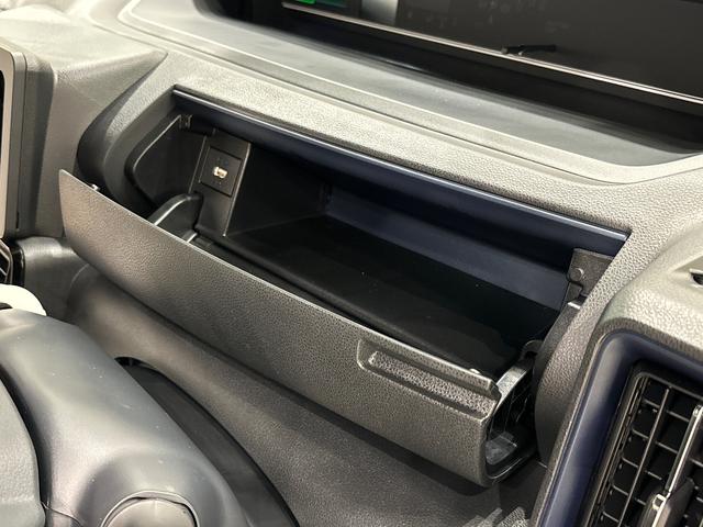 タントカスタムＲＳ　バックカメラ　両側シートヒーターＬＥＤオートライト　パワースライドドアウェルカムオープン機能　オート電動格納式ドアミラー　助手席ロングスライド　助手席イージークローザー　アルミホイール　キーフリーシステム（広島県）の中古車