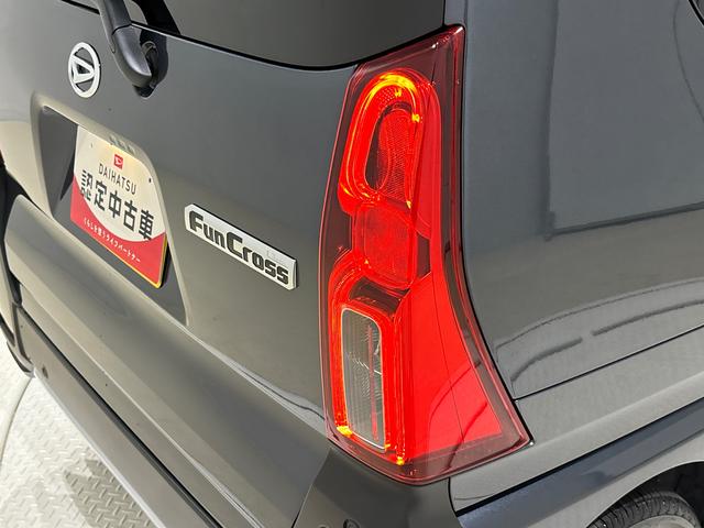 タントファンクロスターボＬＥＤオートライト　パワースライドドアウェルカムオープン機能　電動パーキングブレーキ　運転席助手席シートヒーター　アルミホイール　キーフリーシステム　　オート電動格納式ドアミラー（広島県）の中古車