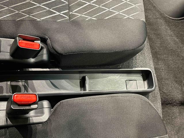 アトレーＲＳ電動格納式ドアミラー　両側パワースライドドアウエルカムオープン機能　オートエアコン　ＬＥＤヘッドランプ　ＬＥＤフォグランプ　プッシュボタンスタート　リバース連動リヤワイパー　リヤスモークガラス（広島県）の中古車