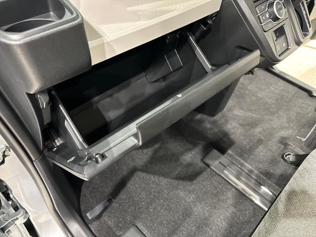 タントＸ　バックカメラ　両側シートヒーター　片側電動スライドドアＬＥＤオートライト　パワースライドドアウェルカムオープン機能　電動パーキングブレーキ　運転席助手席シートヒーター　　フルホイールキャツプ　キーフリーシステム　　オート電動格納式ドアミラー（広島県）の中古車
