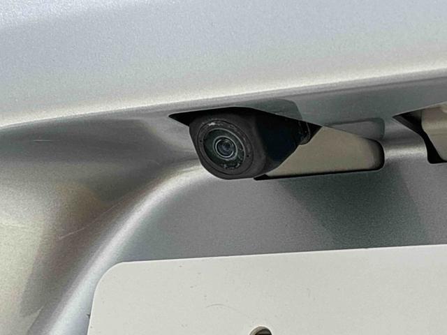 タントＸ　バックカメラ　左側アパワースライド　運転席ロングスライドＬＥＤオートライト　パワースライドドアウェルカムオープン機能　電動パーキングブレーキ　運転席助手席シートヒーター　　フルホイールキャツプ　キーフリーシステム　　オート電動格納式ドアミラー（広島県）の中古車
