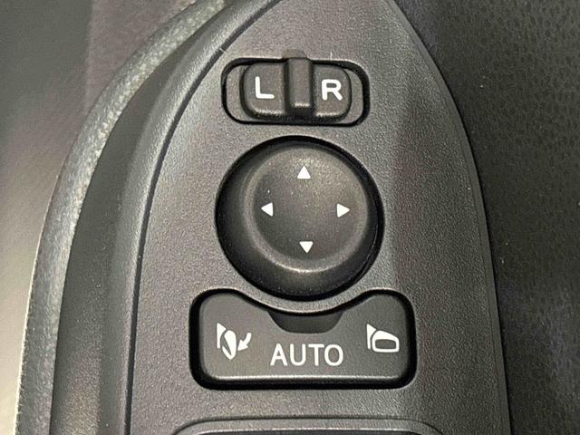 タントＸ　バックカメラ　左側アパワースライド　運転席ロングスライドＬＥＤオートライト　パワースライドドアウェルカムオープン機能　電動パーキングブレーキ　運転席助手席シートヒーター　　フルホイールキャツプ　キーフリーシステム　　オート電動格納式ドアミラー（広島県）の中古車