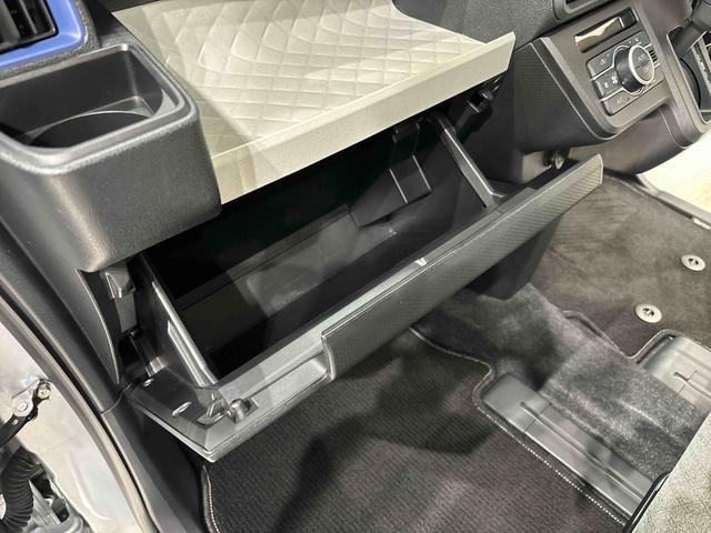 タントＸ　バックカメラ　左側アパワースライド　運転席ロングスライドＬＥＤオートライト　パワースライドドアウェルカムオープン機能　電動パーキングブレーキ　運転席助手席シートヒーター　　フルホイールキャツプ　キーフリーシステム　　オート電動格納式ドアミラー（広島県）の中古車