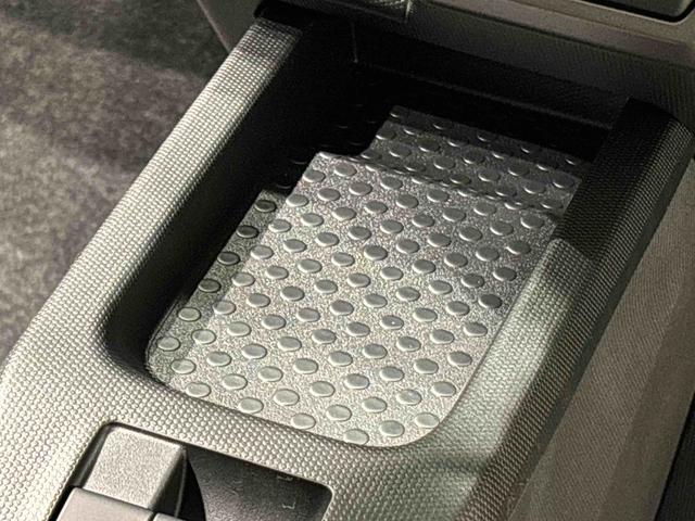 タフトＧターボ　クロムベンチャー　　バックモニター対応カメラスカイフィールトップ　クロムパック　メッキパック　シルバーアンダーガーニッシュ　インテリアアクセント　ＬＥＤオートハイビーム＆フォグランプ　電動パーキングブレーキ　バックカメラ　アルミホイール（広島県）の中古車