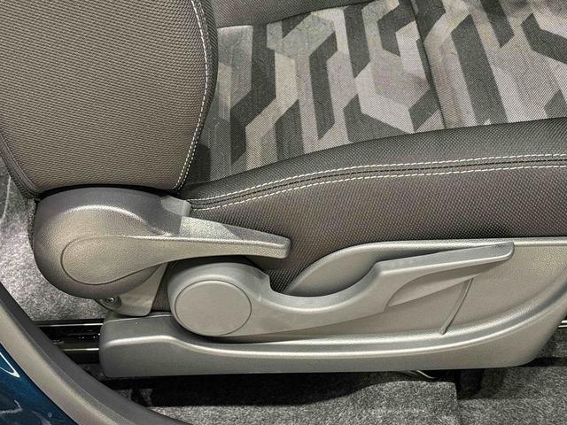 タフトＧターボ　クロムベンチャー　　バックモニター対応カメラスカイフィールトップ　クロムパック　メッキパック　シルバーアンダーガーニッシュ　インテリアアクセント　ＬＥＤオートハイビーム＆フォグランプ　電動パーキングブレーキ　バックカメラ　アルミホイール（広島県）の中古車