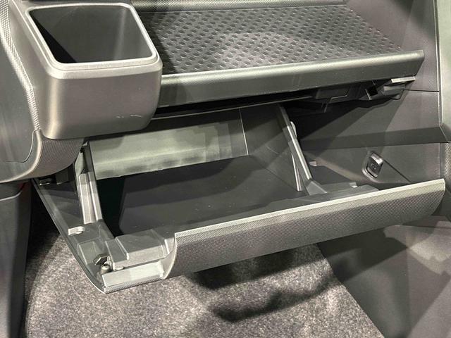 タフトＧターボ　クロムベンチャー　　バックモニター対応カメラスカイフィールトップ　クロムパック　メッキパック　シルバーアンダーガーニッシュ　インテリアアクセント　ＬＥＤオートハイビーム＆フォグランプ　電動パーキングブレーキ　バックカメラ　アルミホイール（広島県）の中古車