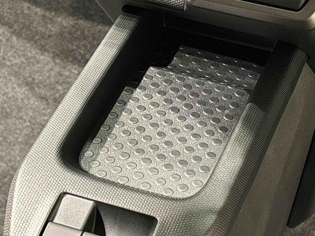 タフトＧターボ　ダーククロムベンチャー　全車速追従機能付ＡＣＣ純正ナビ装着用アップグレードパック　運転席・助手席シートヒーター　運転席シートリフターチルトステアリング　電動パーキングブレーキブレーキ　オートブレーキホールド機能　キーフリーシステム（広島県）の中古車
