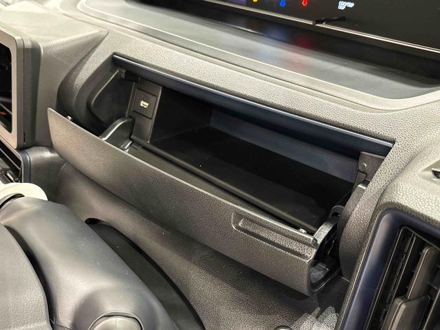 タントＸ　バックカメラ対応　　電動パーキングブレーキＬＥＤオートライト　パワースライドドアウェルカムオープン機能　電動パーキングブレーキ　運転席助手席シートヒーター　　フルホイールキャツプ　キーフリーシステム　　オート電動格納式ドアミラー（広島県）の中古車