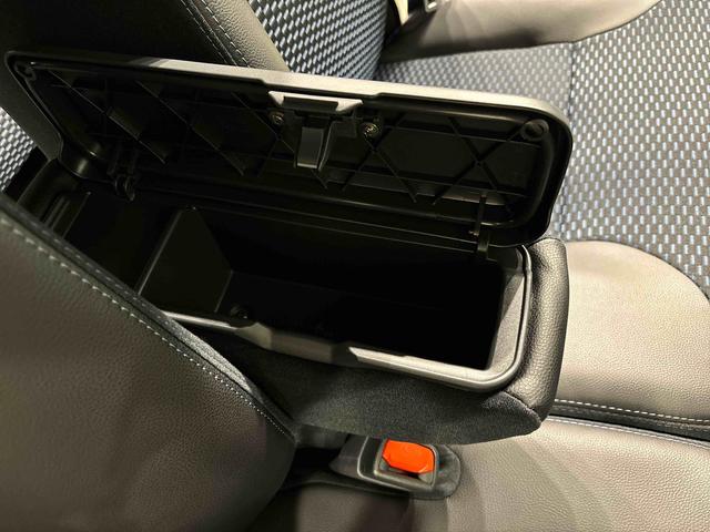 タントカスタムＸ　パノラマモニター　電動パーキングブレーキＬＥＤオートライト　パワースライドドアウェルカムオープン機能　電動パーキングブレーキ　運転席助手席シートヒーター　アルミホイール　キーフリーシステム　　オート電動格納式ドアミラー（広島県）の中古車
