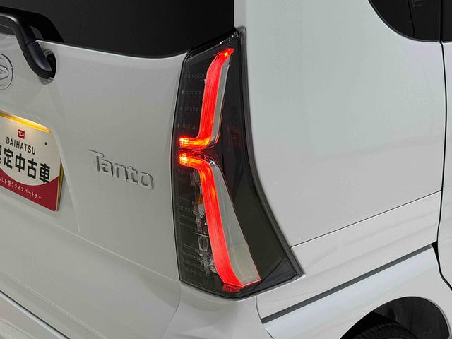 タントカスタムＲＳ　パノラマモニター　電動パーキングブレーキＬＥＤオートライト　パワースライドドアウェルカムオープン機能　電動パーキングブレーキ　運転席助手席シートヒーター　アルミホイール　キーフリーシステム　　オート電動格納式ドアミラー（広島県）の中古車