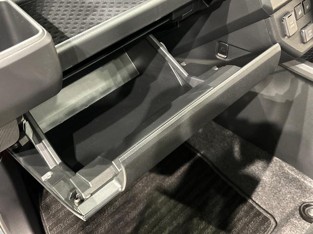 タフトＧ　ダーククロムベンチャー　電動パーキングブレーキスカイフィールトップ　　ダークメッキパック　アンダーガーニッシュ　電動ドアミラー　ＬＥＤオートライト＆フォグランプ　電動パーキングブレーキ　バックカメラ　アルミホイール（広島県）の中古車
