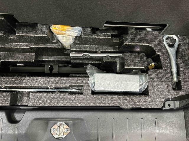 タントＸ　パノラマモニター　ドラレコ　片側電動スライドドアＬＥＤオートライト　パワースライドドアウェルカムオープン機能　電動パーキングブレーキ　運転席助手席シートヒーター　　フルホイールキャツプ　キーフリーシステム　　オート電動格納式ドアミラー（広島県）の中古車