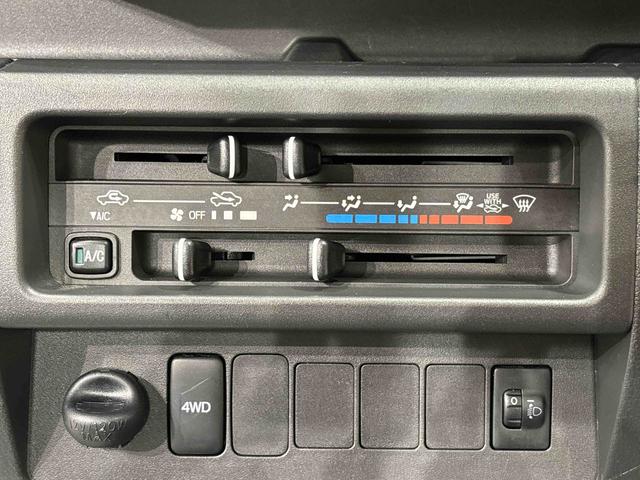 ハイゼットトラックスタンダードハロゲンヘッドランプ　運転席ＳＲＳエアバック　電動式パワーステアリング　ＡＭ／ＦＭラジオ　あゆみ板掛けテールゲート　スペアタイヤ　ガードフレーム（広島県）の中古車