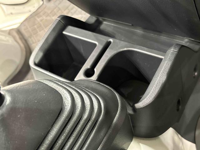 ハイゼットトラックスタンダードハロゲンヘッドランプ　運転席ＳＲＳエアバック　電動式パワーステアリング　ＡＭ／ＦＭラジオ　あゆみ板掛けテールゲート　スペアタイヤ　ガードフレーム（広島県）の中古車