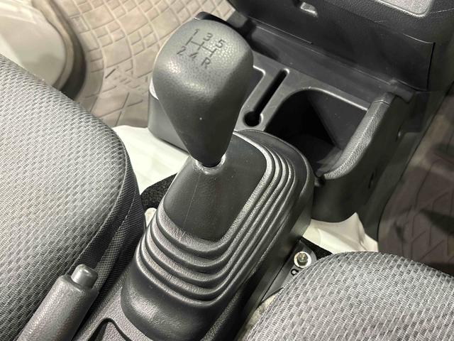ハイゼットトラックスタンダードハロゲンヘッドランプ　運転席ＳＲＳエアバック　電動式パワーステアリング　ＡＭ／ＦＭラジオ　あゆみ板掛けテールゲート　スペアタイヤ　ガードフレーム（広島県）の中古車