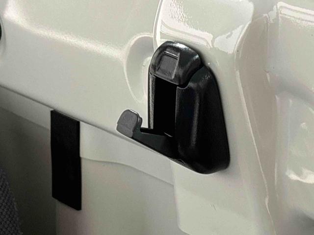 ハイゼットトラックスタンダードハロゲンヘッドランプ　運転席ＳＲＳエアバック　電動式パワーステアリング　ＡＭ／ＦＭラジオ　あゆみ板掛けテールゲート　スペアタイヤ　ガードフレーム（広島県）の中古車
